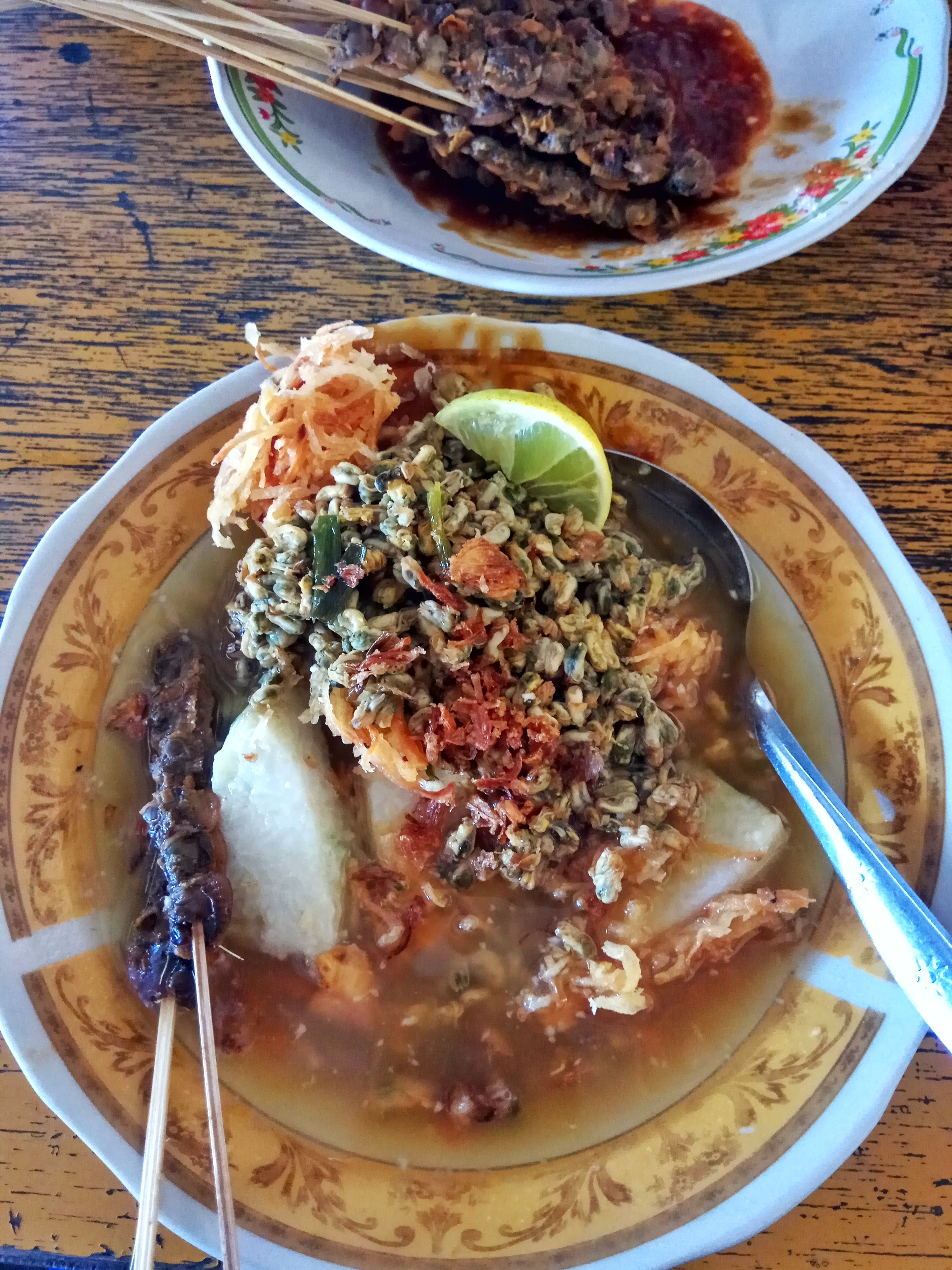 Kupang Lontong